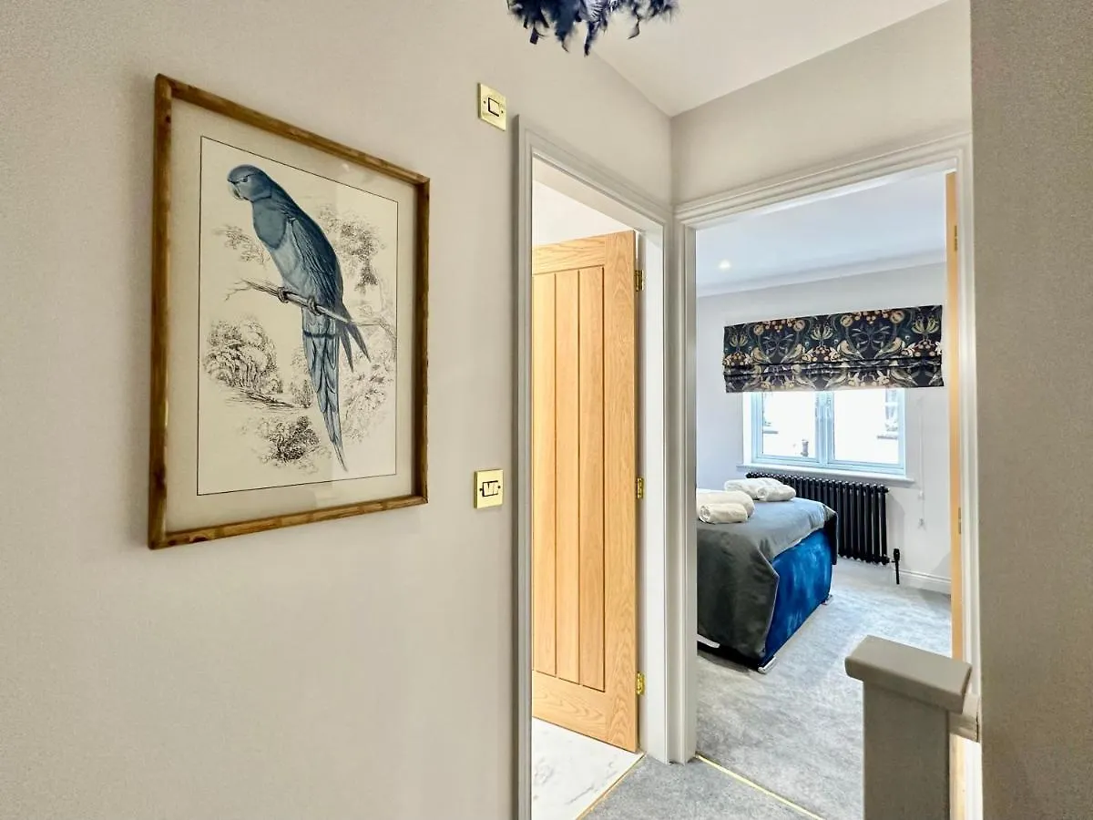 6 The Feather Villa Ripon