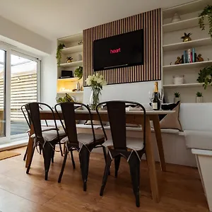  Holiday home South View United Kingdom